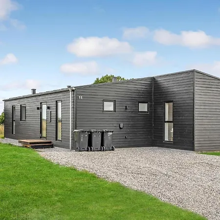 4 Bedroom Gorgeous In *