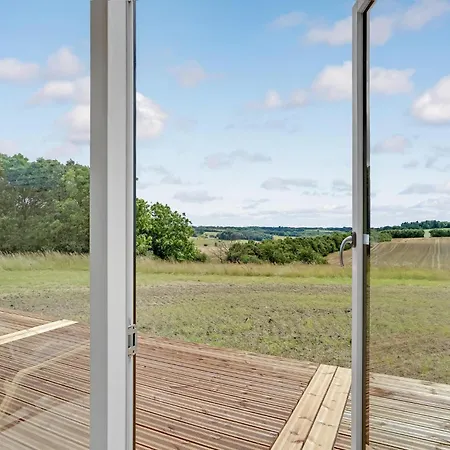 펜션 4 Bedroom Gorgeous In Løgstrup